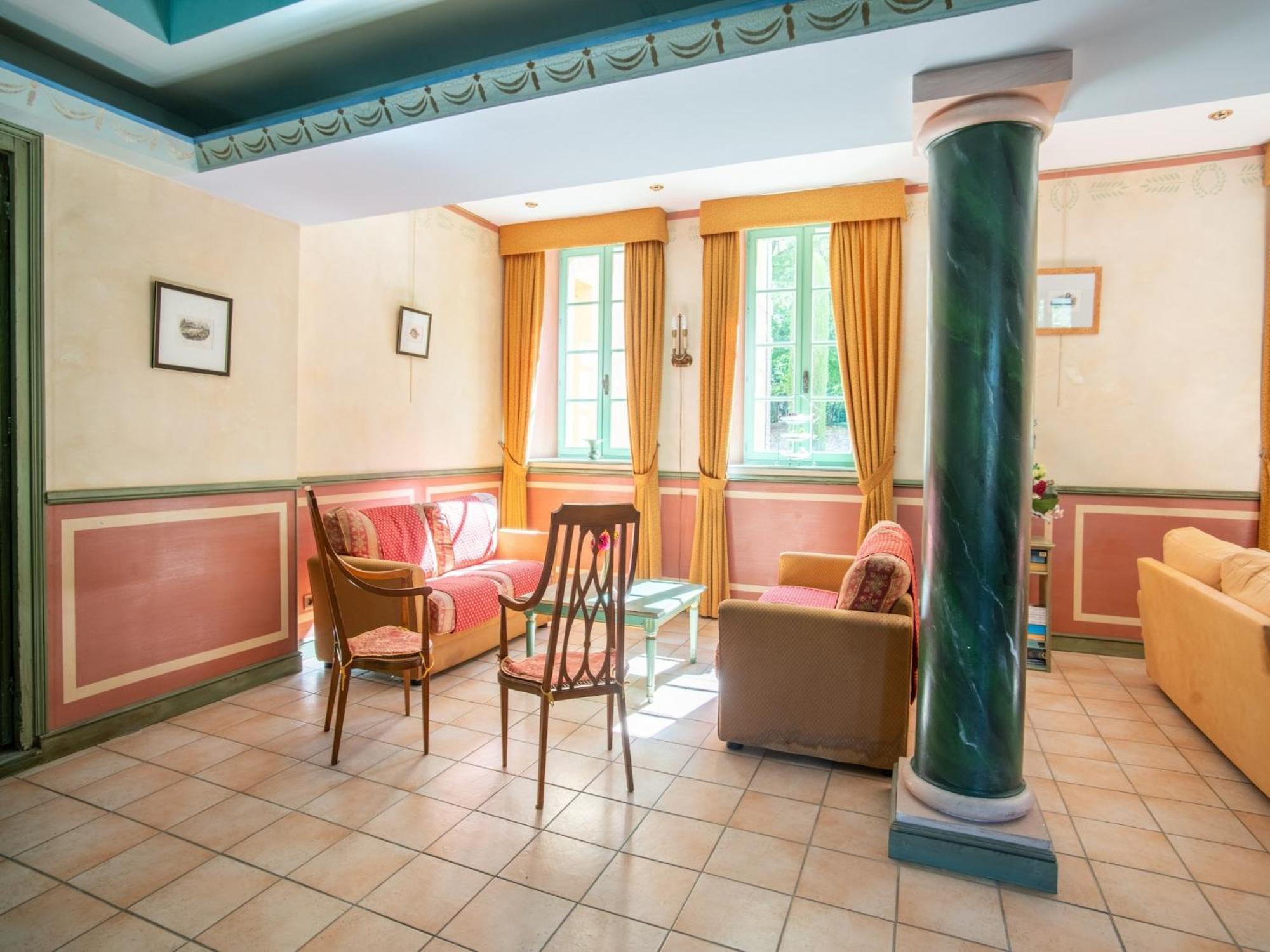 Cozy Apartment With Swimming Pool Terrace Garden Parking 蒙布兰莱班 外观 照片