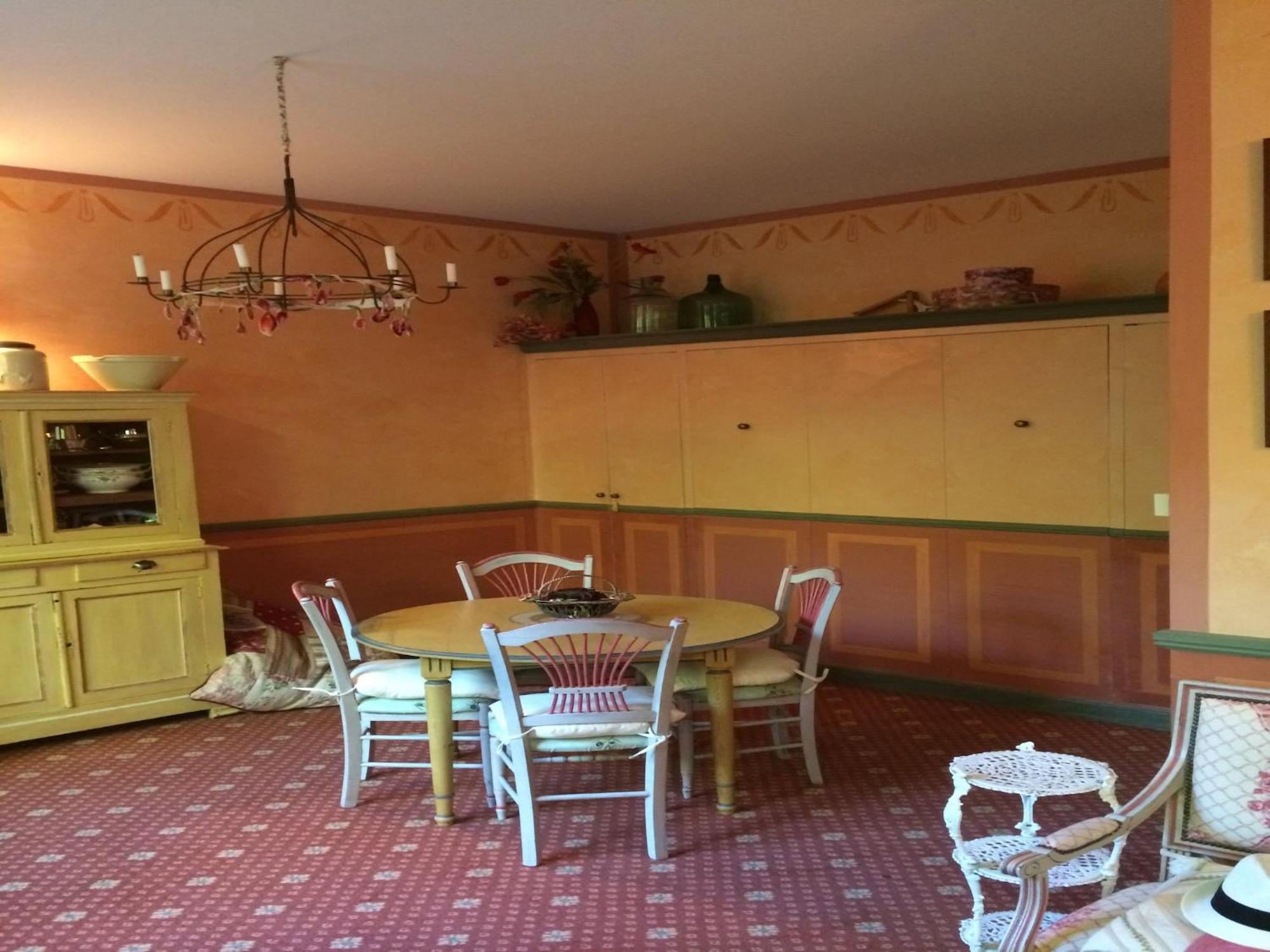 Cozy Apartment With Swimming Pool Terrace Garden Parking 蒙布兰莱班 外观 照片